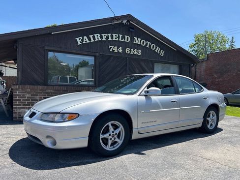 Used 2001 Pontiac Grand Prix GT w/ Opt Pkg 3 FWD image 1
