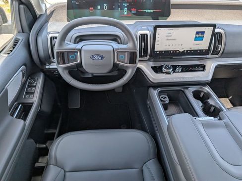 New 2026 Ford Expedition Max Active AWD/4WD image 8