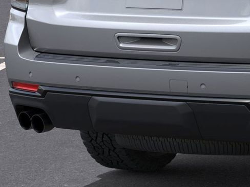 New 2026 Chevrolet Suburban Z71 w/ Z71 Off-Road Package image 16