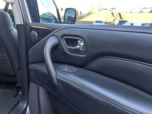 Used 2024 INFINITI QX80 Luxe image 31