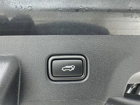 Used 2026 Kia Sportage EX image 16