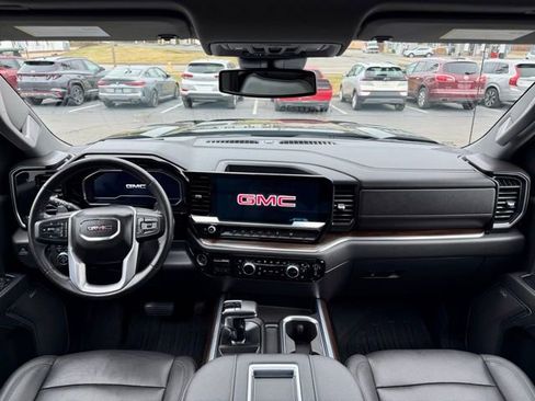 Used 2022 GMC Sierra 1500 SLT w/ SLT Premium Plus Package image 25