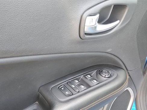 Certified 2019 Jeep Compass Limited image 26