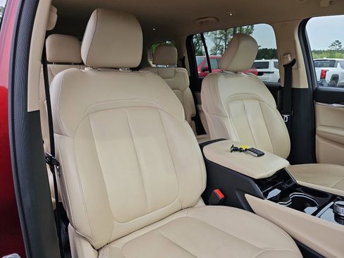 Used 2021 Jeep Grand Cherokee L Limited image 10