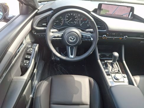 New 2026 MAZDA MAZDA3 Hatchback w/Premium Plus Pkg AWD/4WD image 8