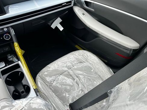 New 2026 Hyundai Sonata SEL image 9