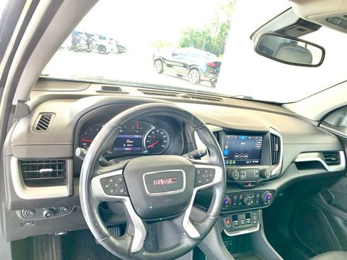 Used 2021 GMC Terrain SLT FWD image 11