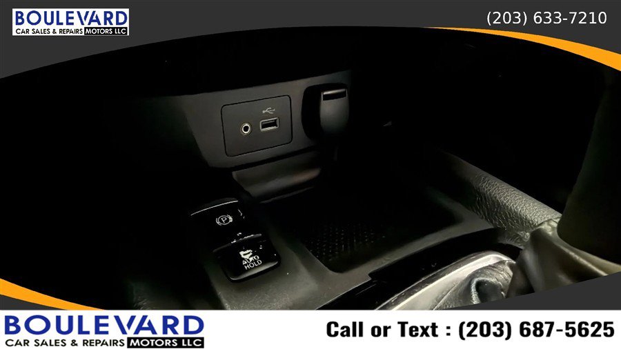 Used 2020 Nissan Rogue SV w/ Sun & Sound Touring Package AWD/4WD image 20