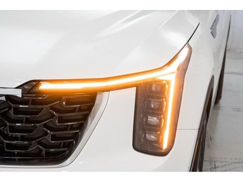 New 2025 Kia Sorento SX Prestige image 8