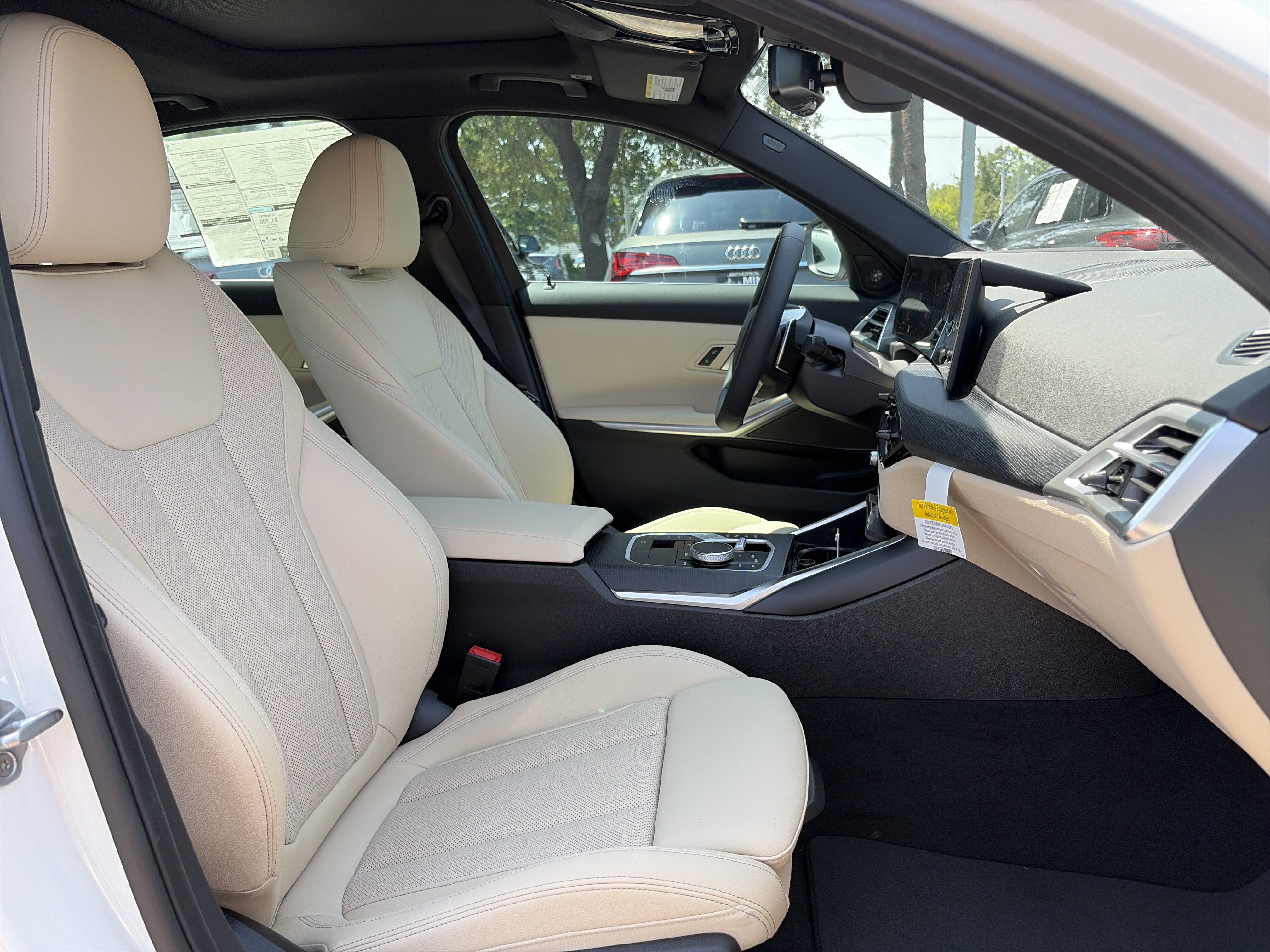 Used 2026 BMW 330i Sedan w/ Premium Package RWD image 15