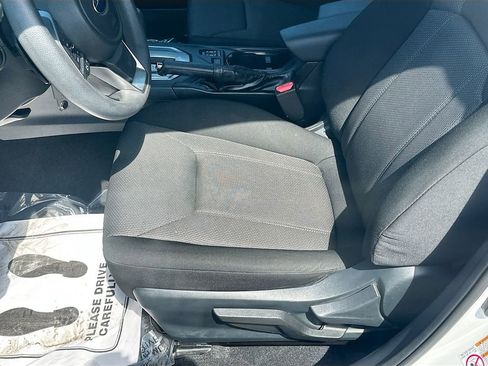 Used 2018 Subaru Impreza 2.0i Premium w/ Eyesight & BSD & Rcta AWD/4WD image 18