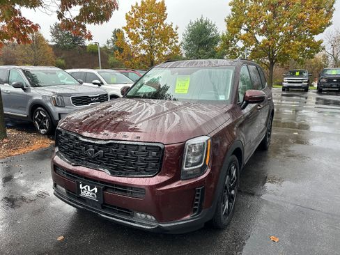 Used 2022 Kia Telluride SX w/ Nightfall Edition Package image 1