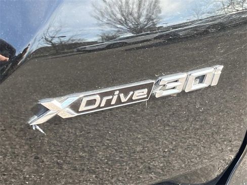 Used 2022 BMW X3 xDrive30i w/ Convenience Package image 11