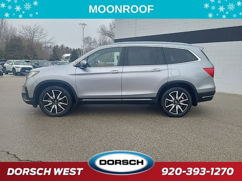 Used 2019 Honda Pilot Touring image 2