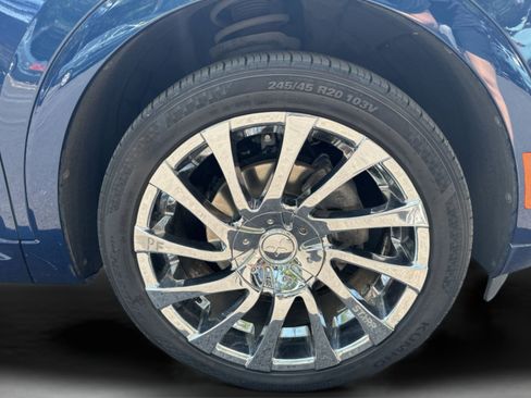 Used 2022 Buick Envision Avenir w/ Technology Package II FWD image 30