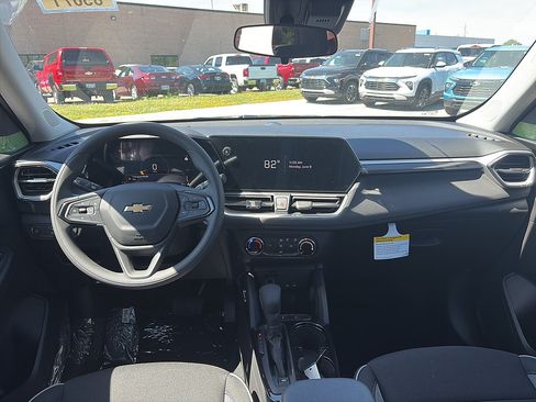 New 2026 Chevrolet TrailBlazer LS w/ LS Convenience Package FWD image 10