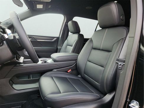 New 2026 GMC Acadia Elevation w/ Super Cruise Package image 17