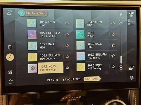 Used 2024 Jaguar F-PACE R-Dynamic S image 21