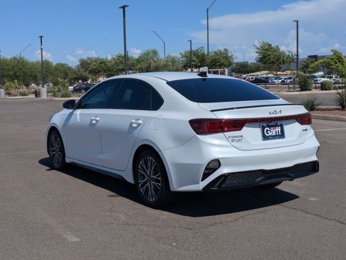 Used 2022 Kia Forte GT-Line FWD image 3