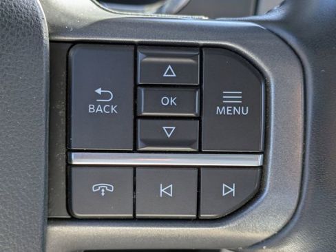 Certified 2022 Ford F150 Lariat w/ Equipment Group 502A High image 26