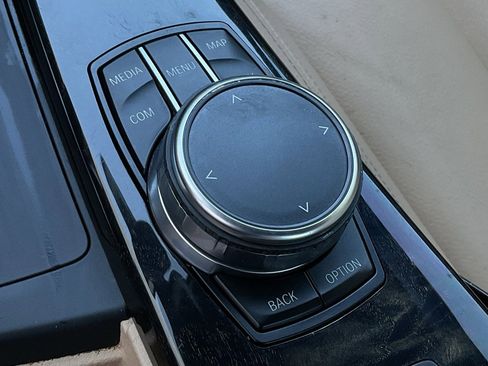 Used 2018 BMW 440i Convertible image 38