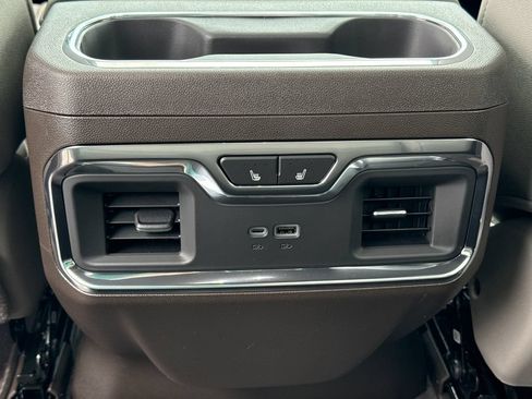 New 2026 GMC Sierra 1500 SLT w/ SLT Premium Package AWD/4WD image 30