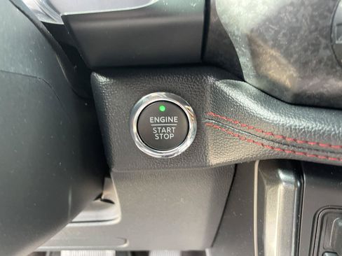 Used 2023 Ford Expedition Limited AWD/4WD image 17