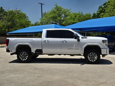 Used 2020 GMC Sierra 3500 Denali w/ Denali Ultimate Package AWD/4WD image 2