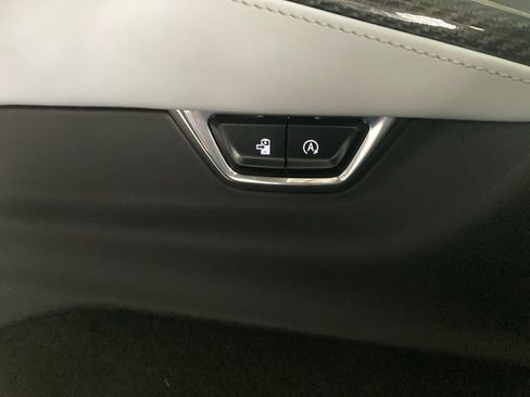 New 2025 Chevrolet Corvette E-Ray image 17