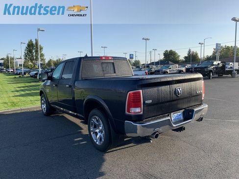 Used 2016 RAM 1500 Laramie w/ Convenience Group AWD/4WD image 5