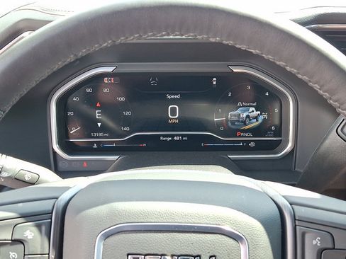 Used 2025 GMC Sierra 2500 Denali Ultimate AWD/4WD image 22