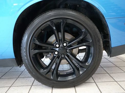 Used 2015 Dodge Challenger R/T Plus RWD image 50