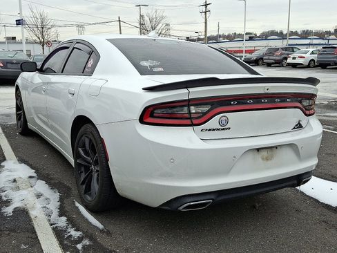 Used 2018 Dodge Charger SXT Plus w/ Blacktop Package image 3