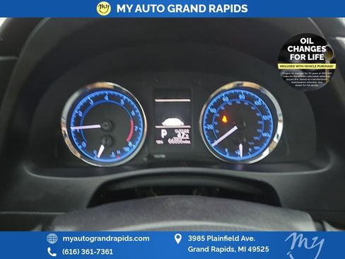 Used 2019 Toyota Corolla LE image 17