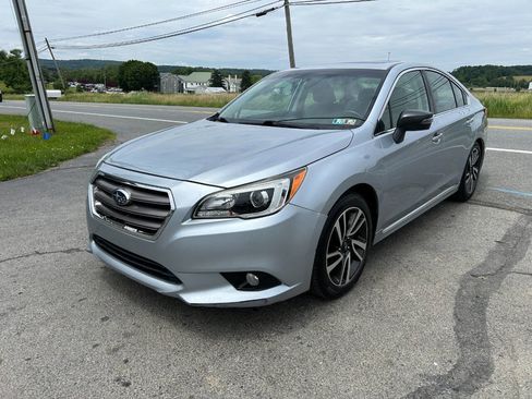 Used 2017 Subaru Legacy 2.5i Sport AWD/4WD image 5
