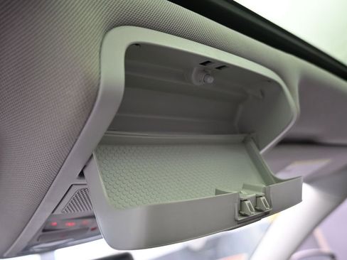 Used 2019 Volkswagen Passat 2.0T Wolfsburg image 21