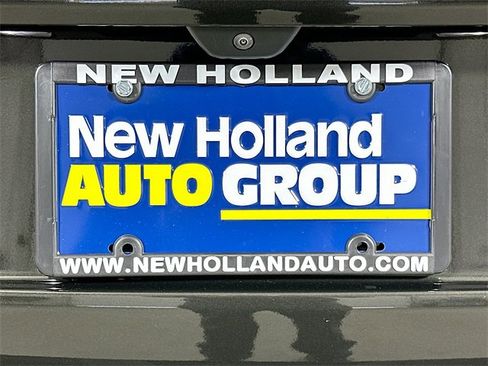 Certified 2024 Jeep Grand Cherokee Limited w/ Black Appearance Package image 12