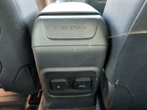 Used 2024 Ford Bronco Big Bend image 29