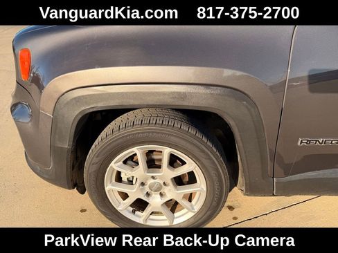 Used 2021 Jeep Renegade Latitude image 8