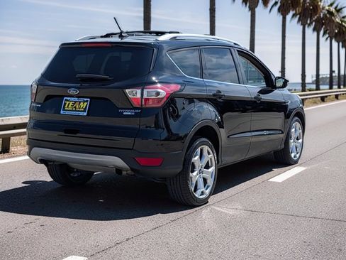 Used 2018 Ford Escape Titanium AWD/4WD image 5