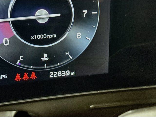 Certified 2024 Kia Sportage X-Pro Prestige AWD/4WD image 12