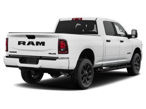 Certified 2026 RAM 2500 Big Horn AWD/4WD image 4