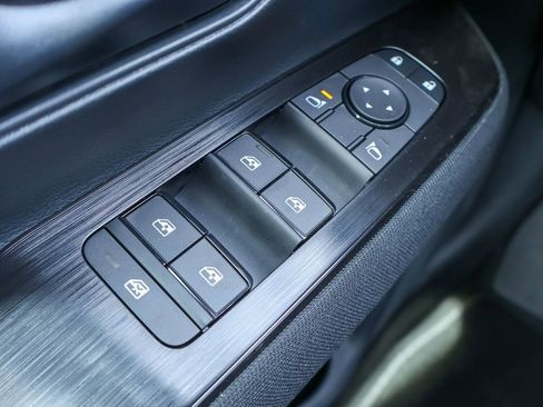 New 2026 Nissan Kicks S image 14