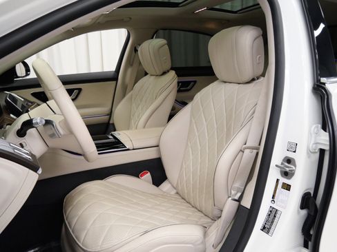 Used 2023 Mercedes-Benz S 580 4MATIC Sedan image 20