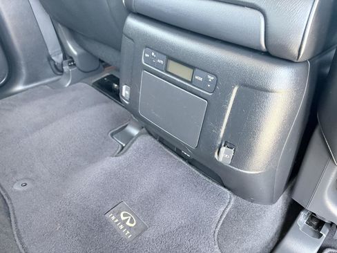 Used 2019 INFINITI QX80 Luxe RWD image 18