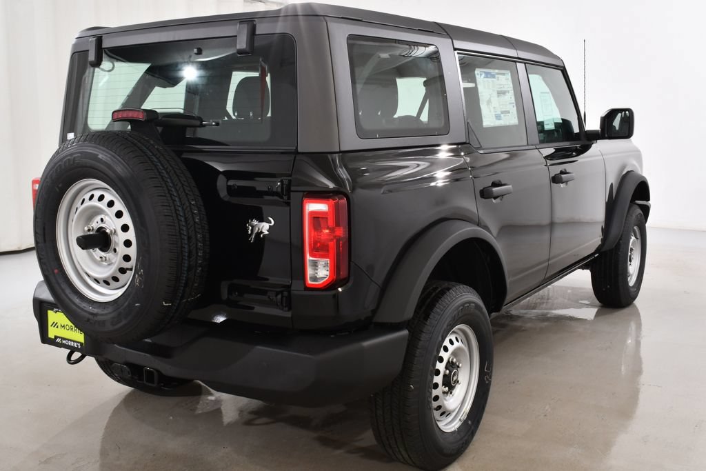 New 2026 Ford Bronco 4-Door AWD/4WD image 12