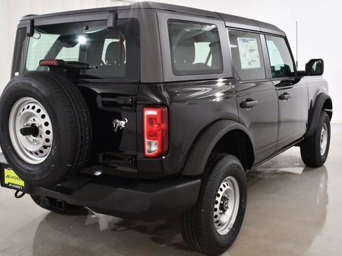 New 2026 Ford Bronco 4-Door AWD/4WD image 12