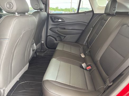 New 2026 Chevrolet Trax LT w/ Driver Confidence Package FWD image 14