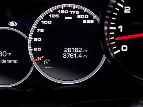 Used 2018 Porsche Panamera Turbo Sport Turismo image 70