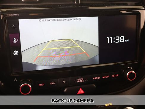 Used 2022 Kia Soul S FWD image 5